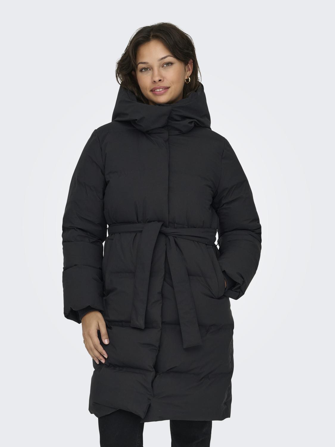 model_shot-front